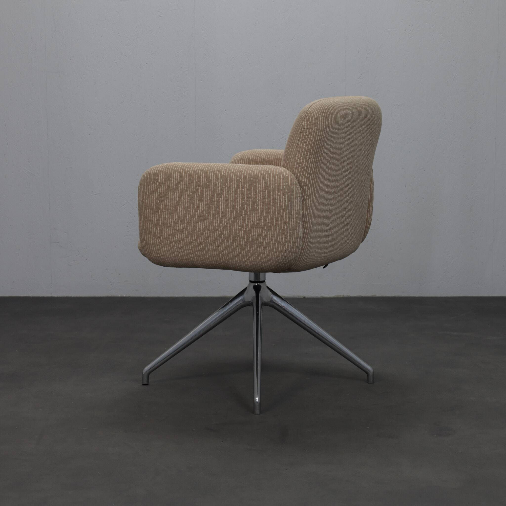 Chaise de bureau Switch Low par Stefan Scholten pour Puik Design