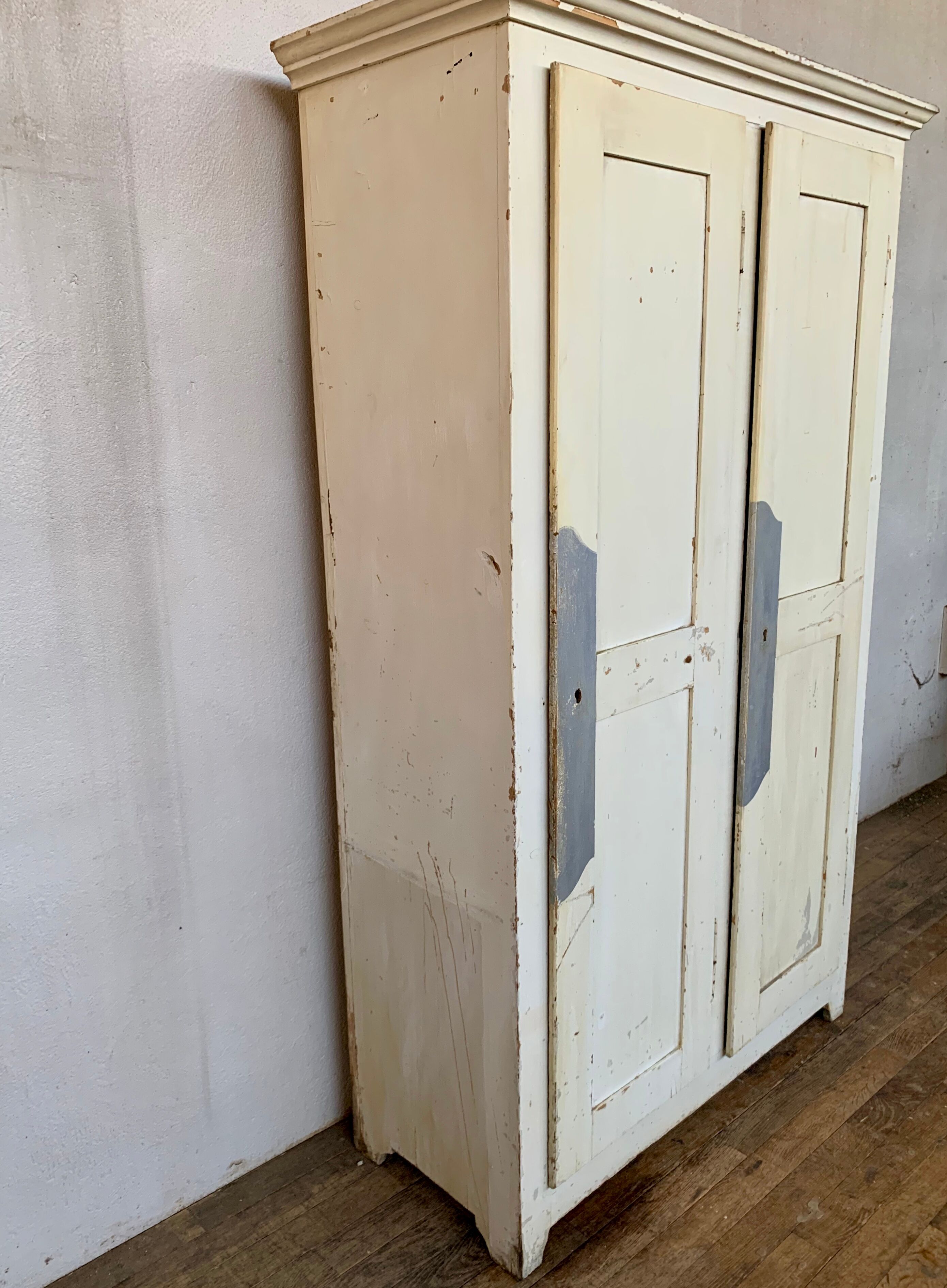 Industrial closet