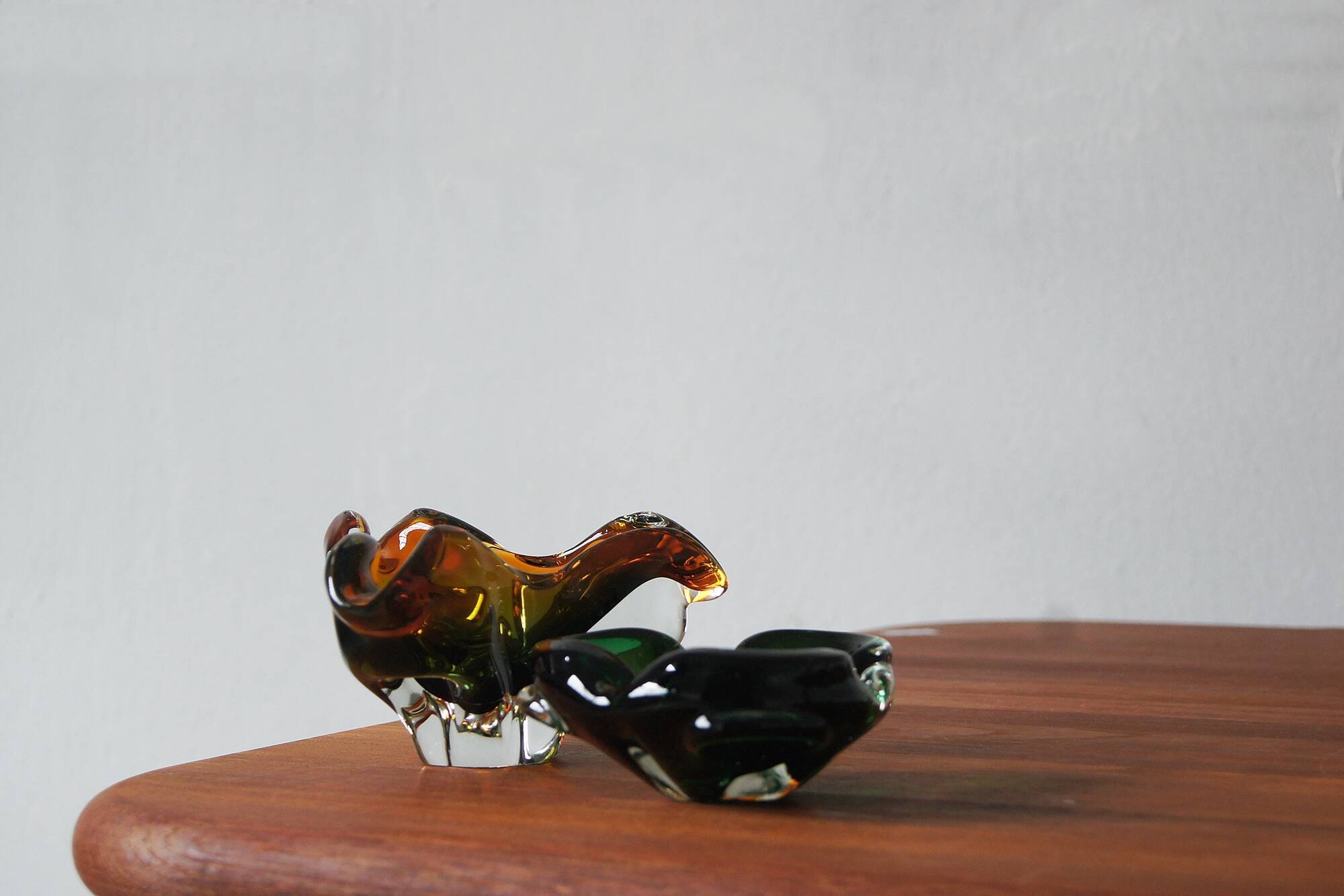 Glass Bowls or Ashtrays, Italy, 1970s, Set of 2