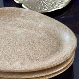 3 stoneware cups