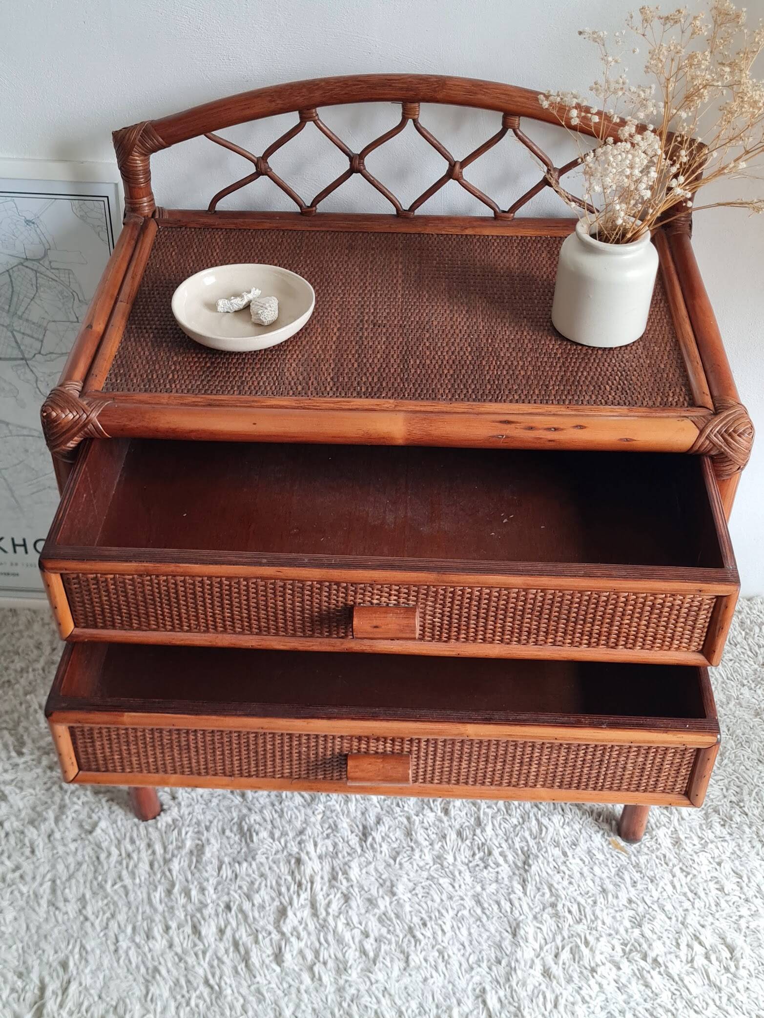 Rattan chest of drawers from the 1970s.
