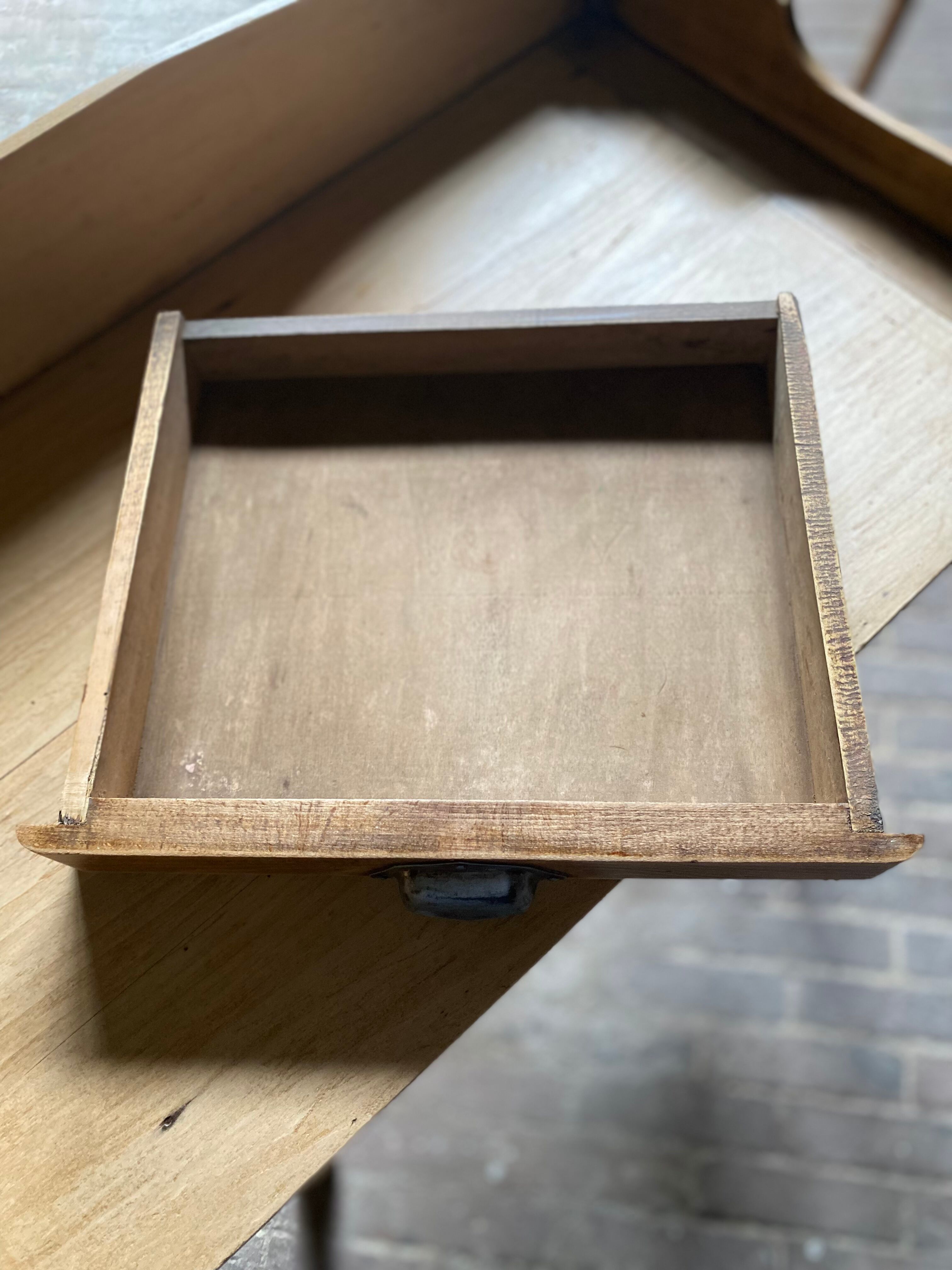 Antique dressing table