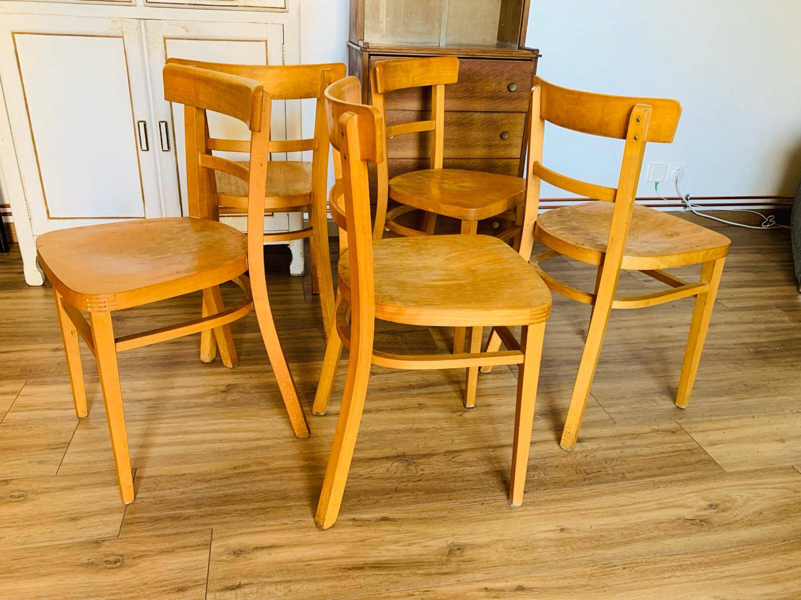 Set of 5 bistro chairs