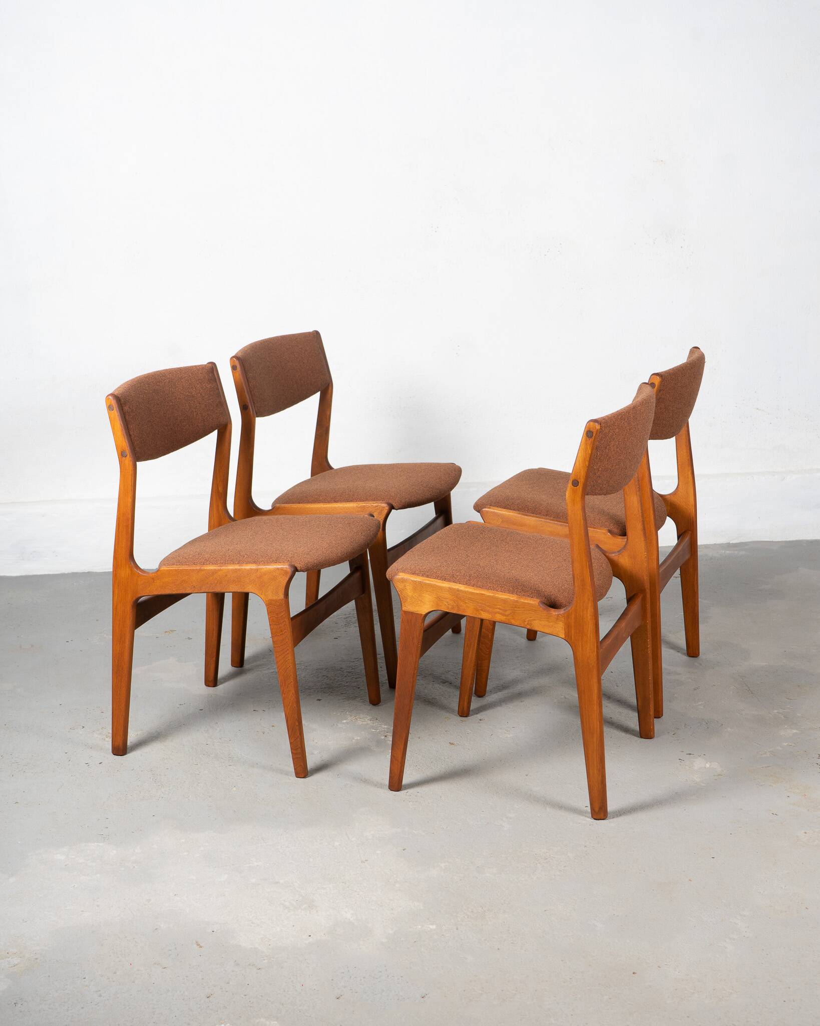 Set of 4 Danish Chairs by Nova Møbler