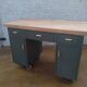 Bureau en métal avec plateau en hévéa