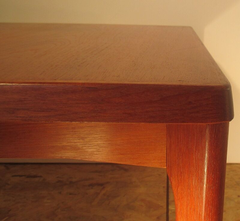 Table de Canapé Scandinavede H Kjaernulf