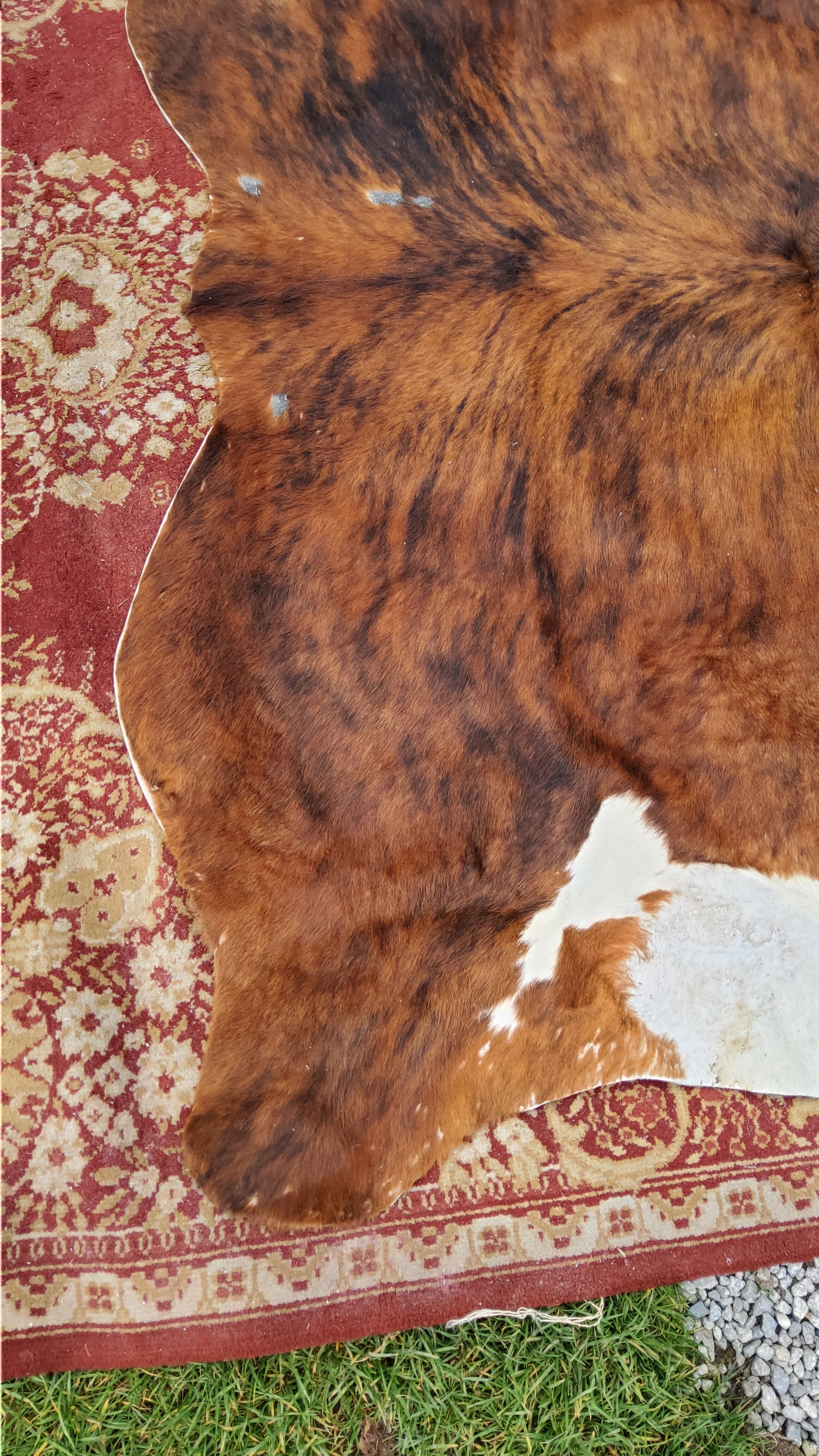 Tapis peau de vache des années 70