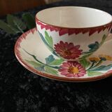 Flowery cups and cups