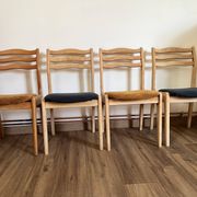 Set of 4 ribbed fabric chairs