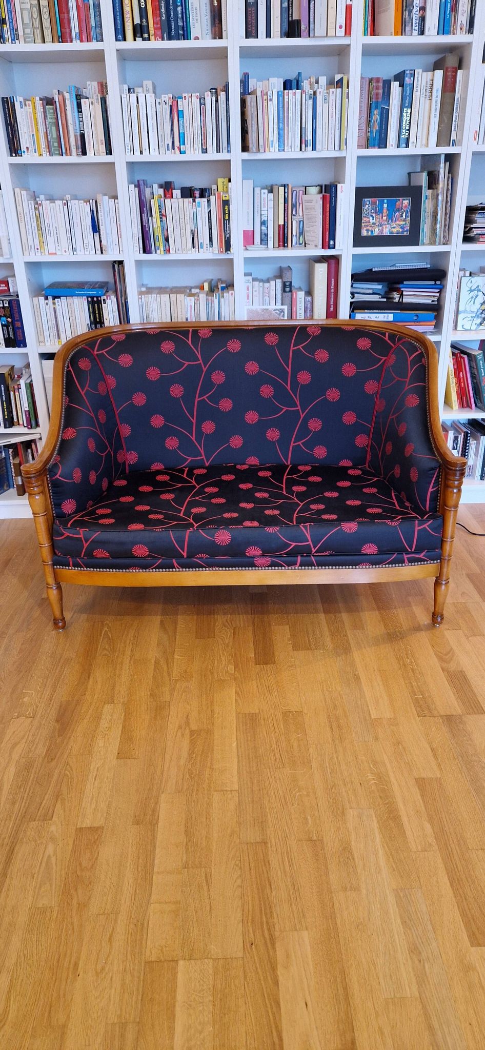 Two-seater sofa