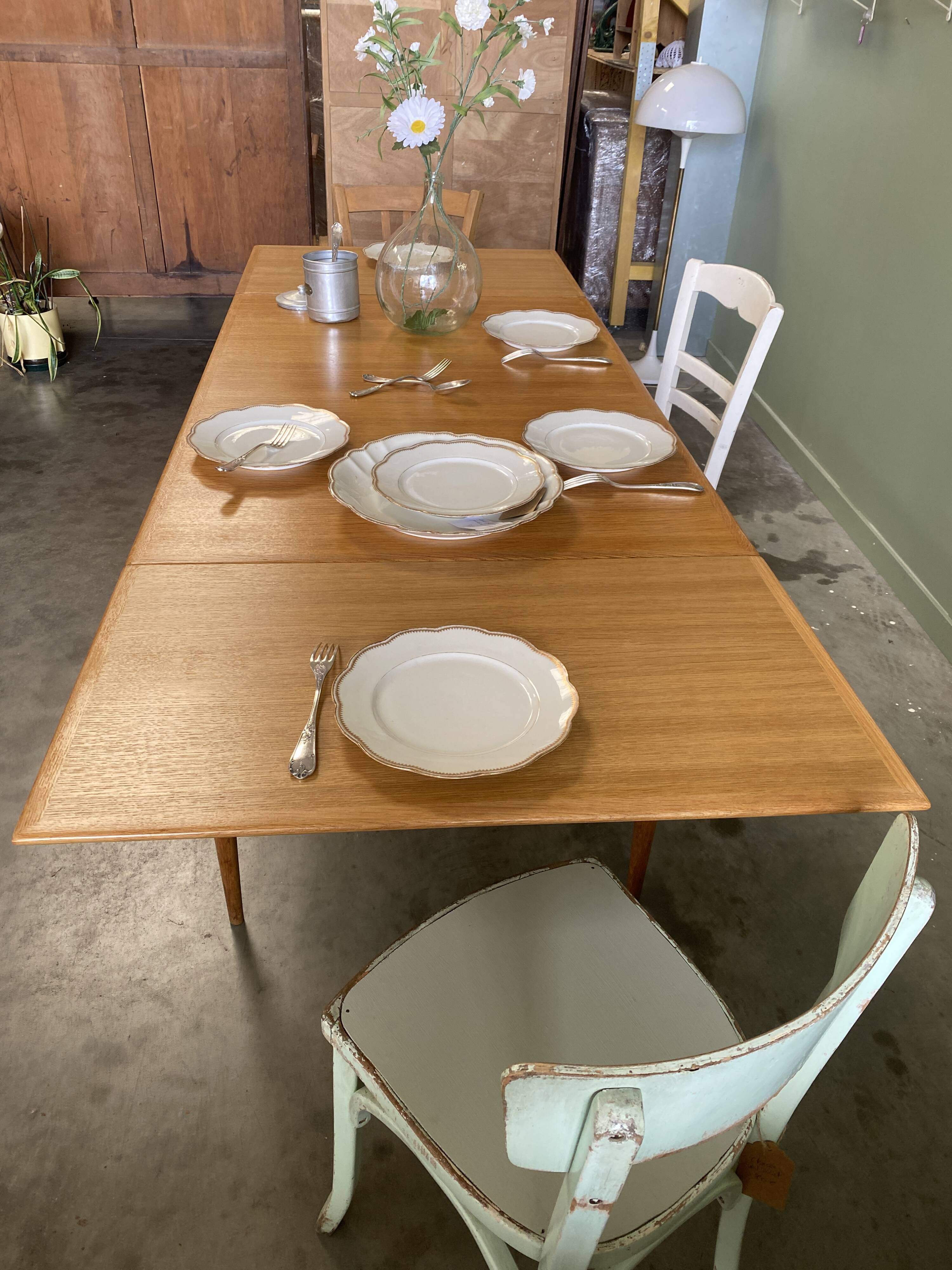 Table à manger vintage à rallonges