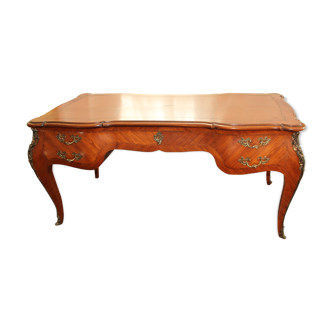 Louis XV desk