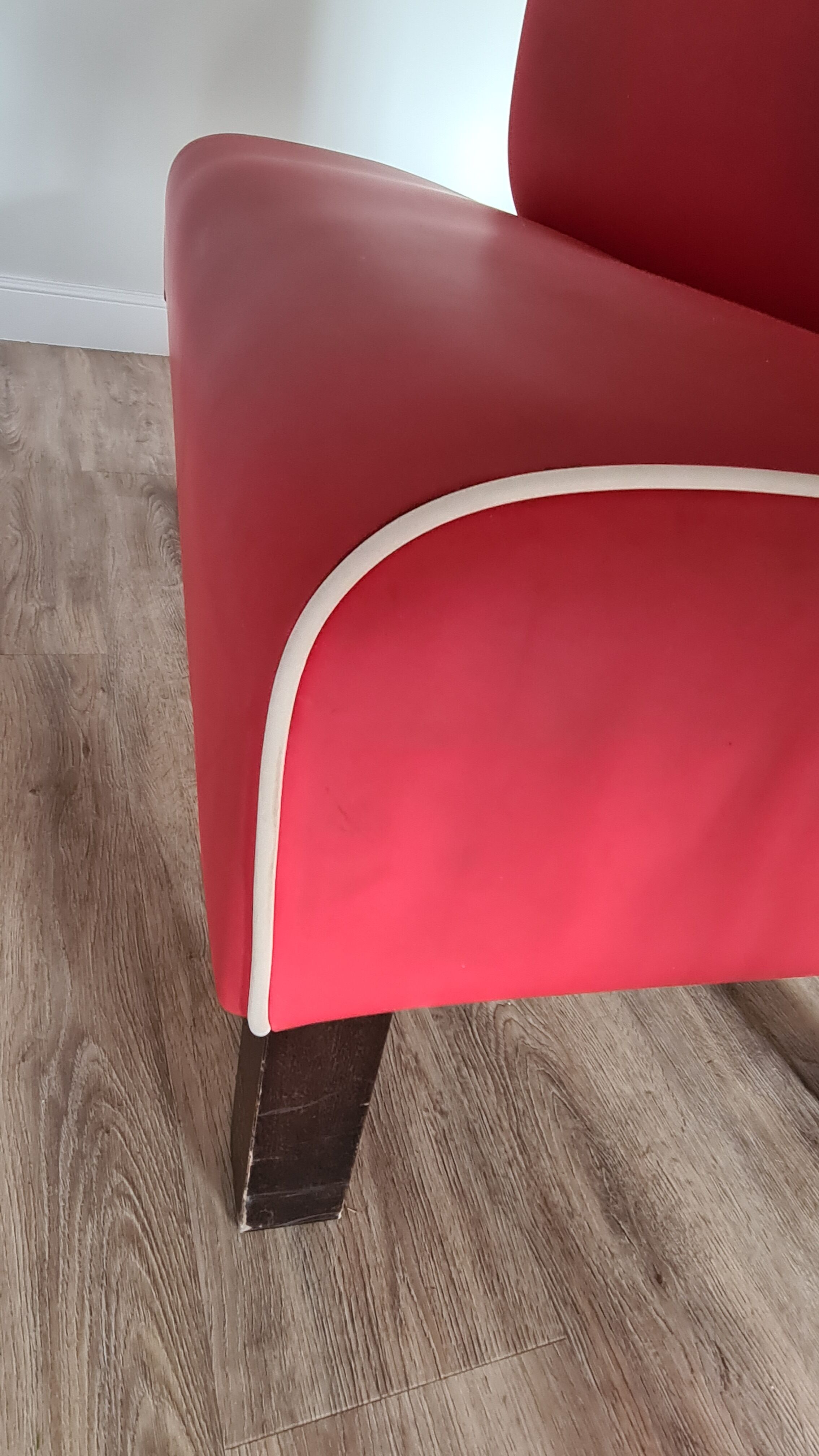 Old red bench dinner style / vintage