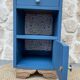 Table de chevet bleu denim