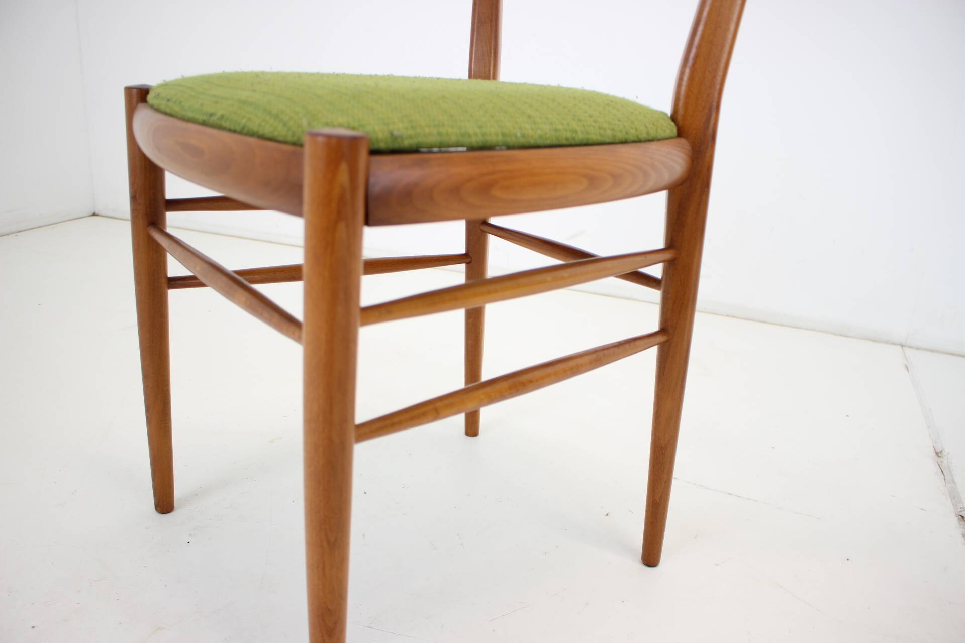 1970s Set of 4 Dining Chairs by Drevotvar, Czechoslovakia