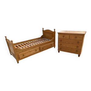 Chambre enfant bois lit et commode