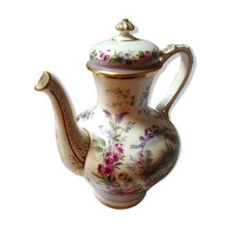 Teapot or coffee maker Sèvres signed, bourgeois style Paris