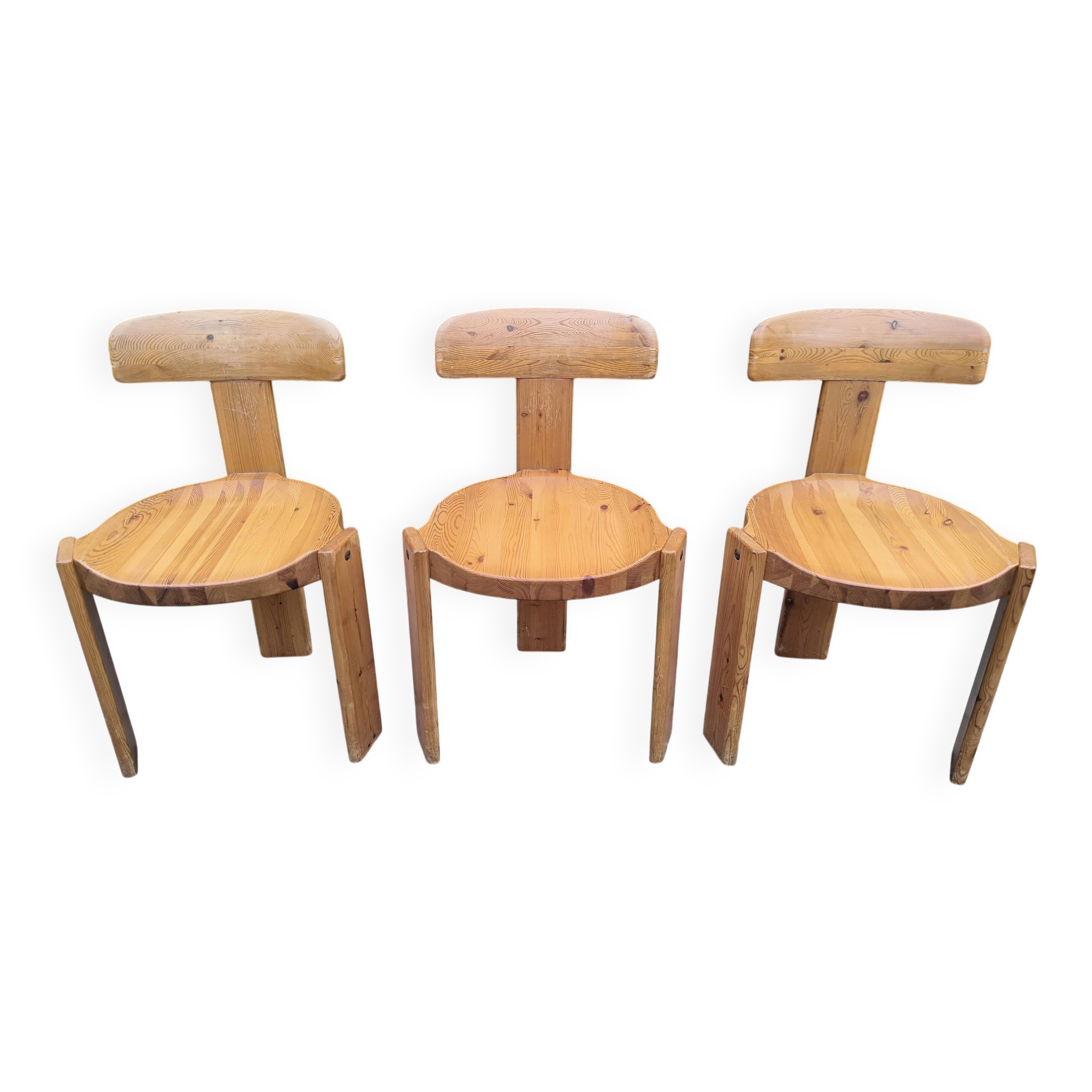 3chairs in pine by Antti Nurmesniemi