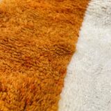 Traditional wool rug 200cm x 300cm