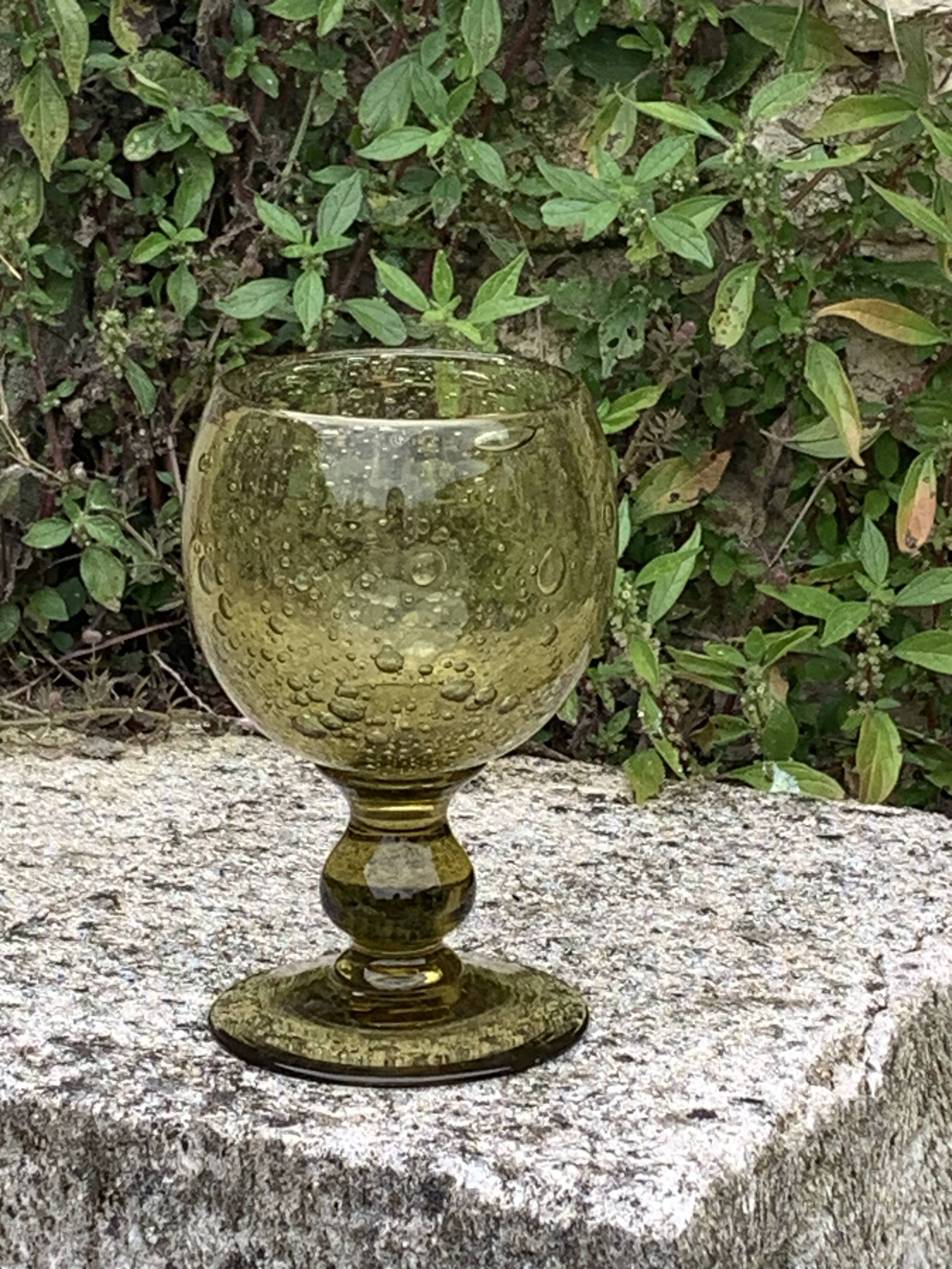 6 wine glasses in khaki green hand-blown glass, large model, vintage