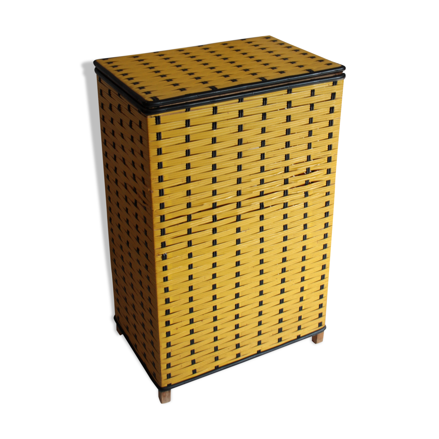 Laundry basket circa 70