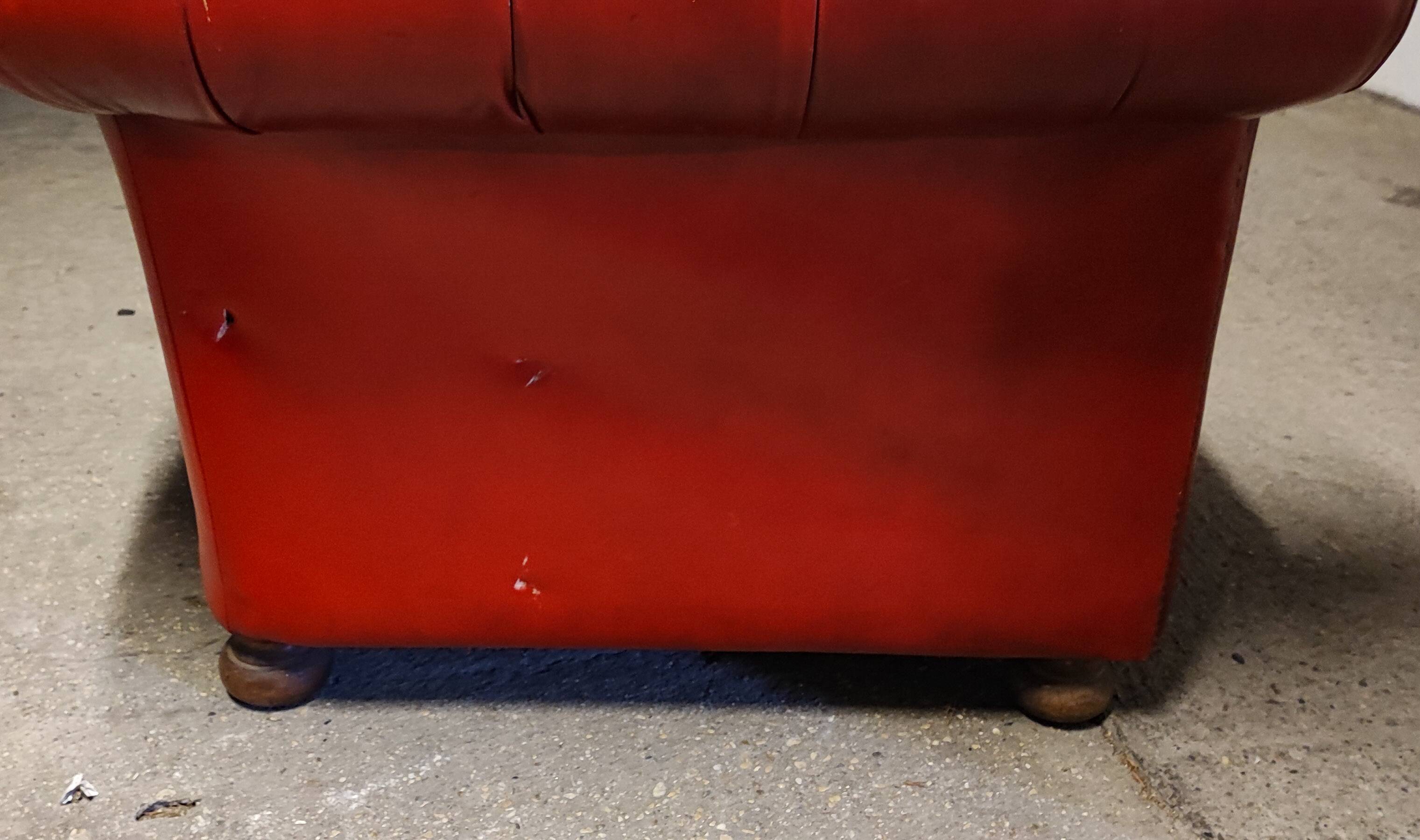3-seater Chesterfield sofa in red leather