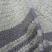 Handmade artisanal rug in Wool – Modern and natural design in Beige Ecru