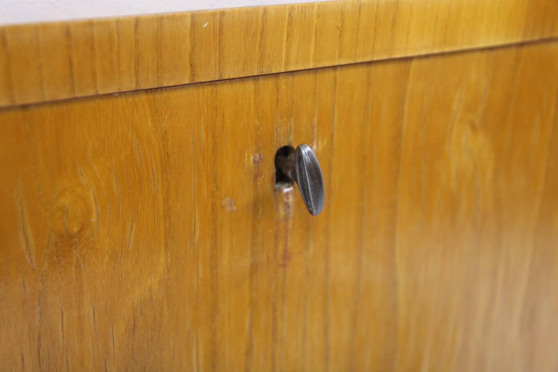 Scandinavian secretary in elm, Swedish modern, Sweden, 1940.