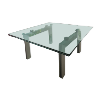 Tempered glass table