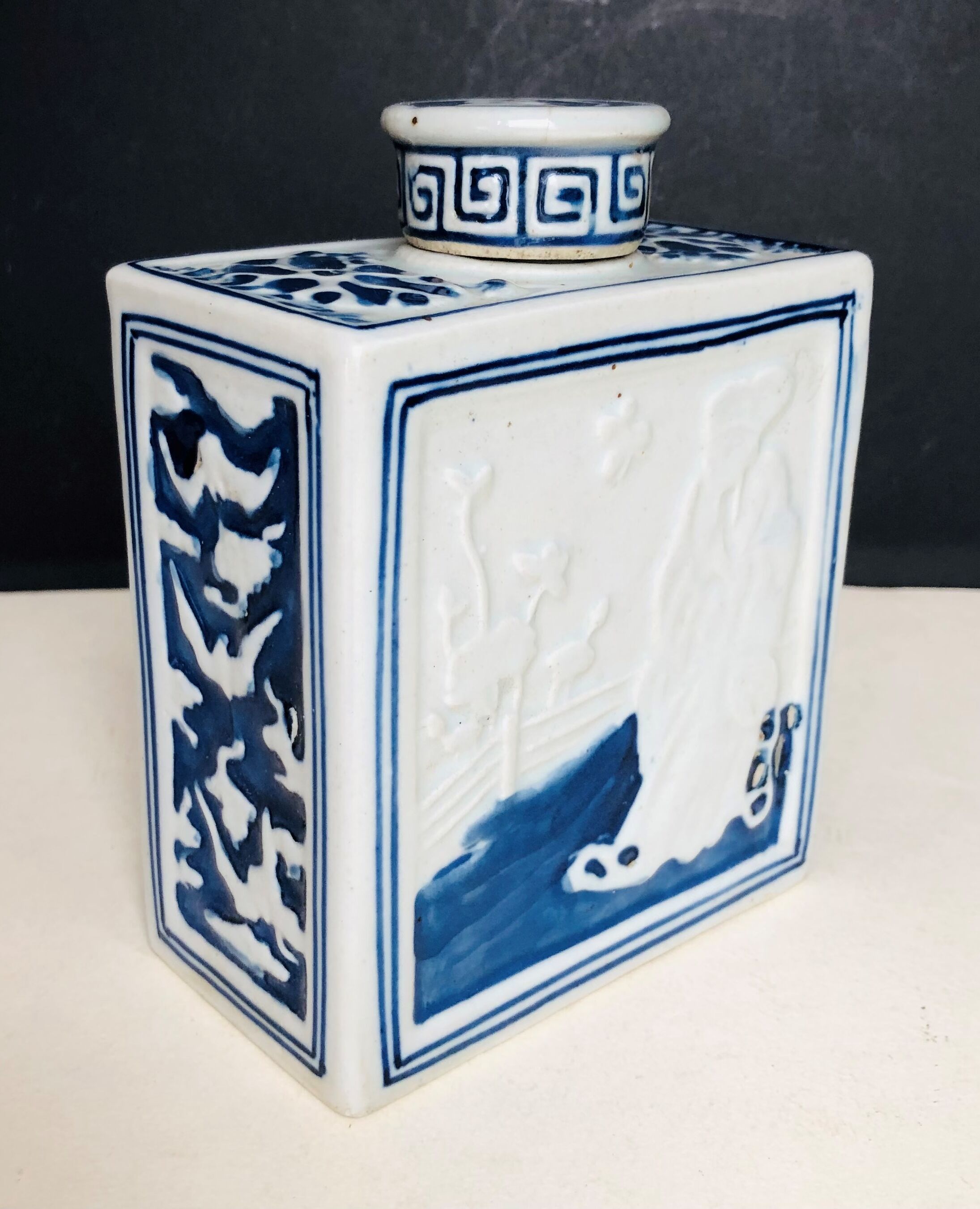 Ancient Chinese bottle