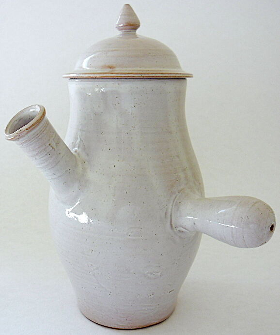 Ceramic chocolatier by the pottery of Nesmy Vendée
