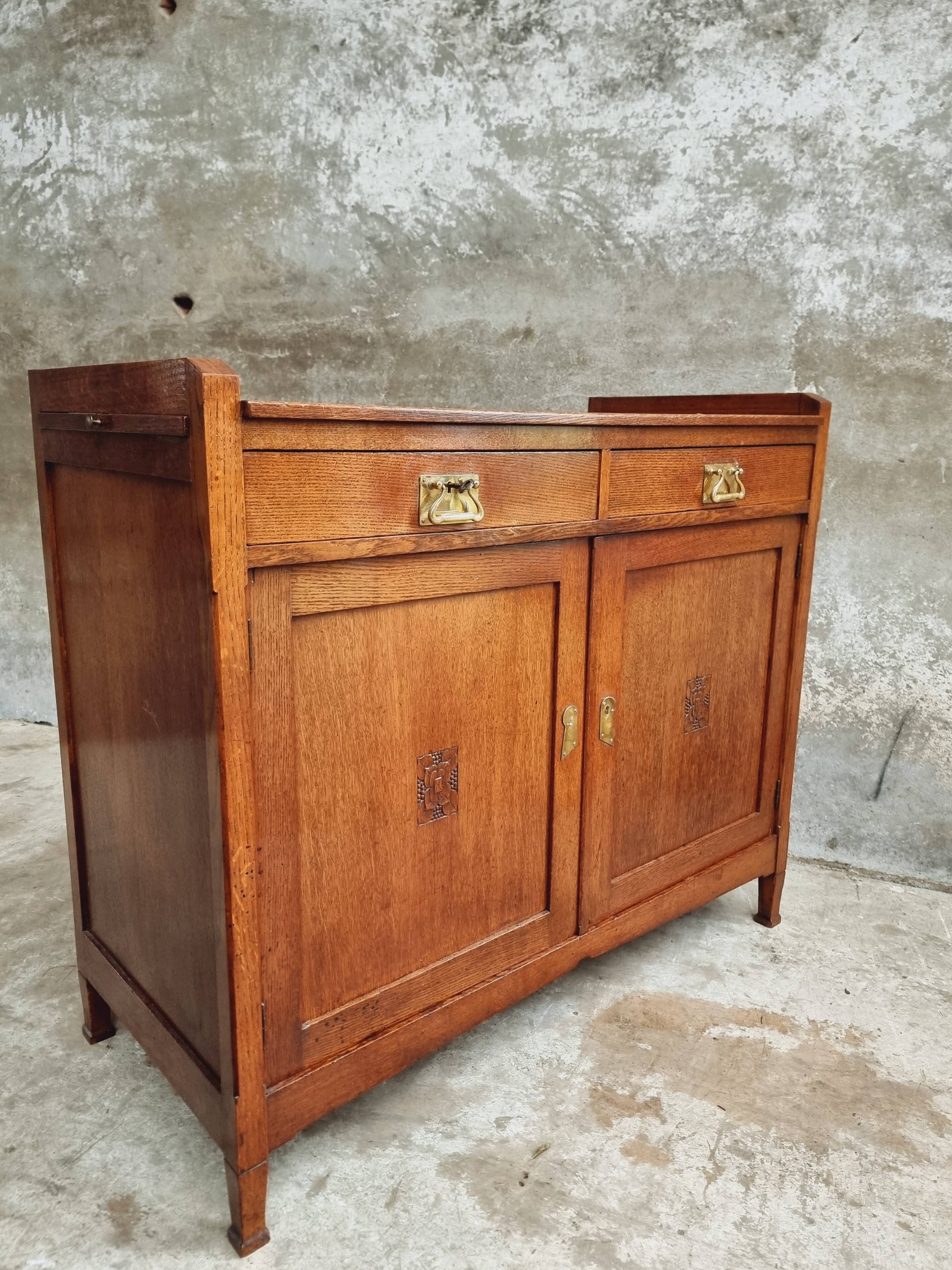 Antique sideboard chest of drawers Art Deco oak