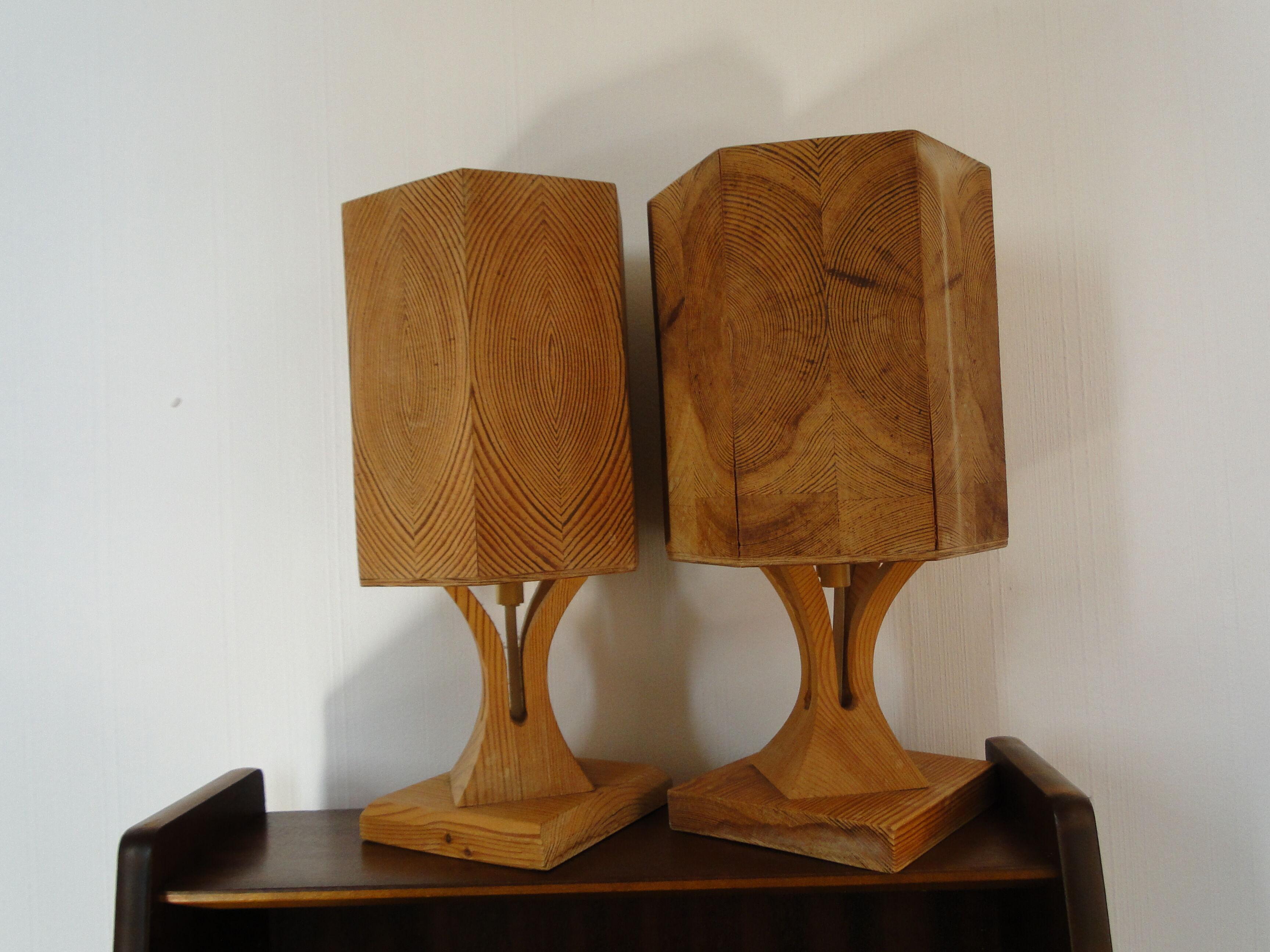 2 pine table lamps, swedish handicrafts 1978 1985