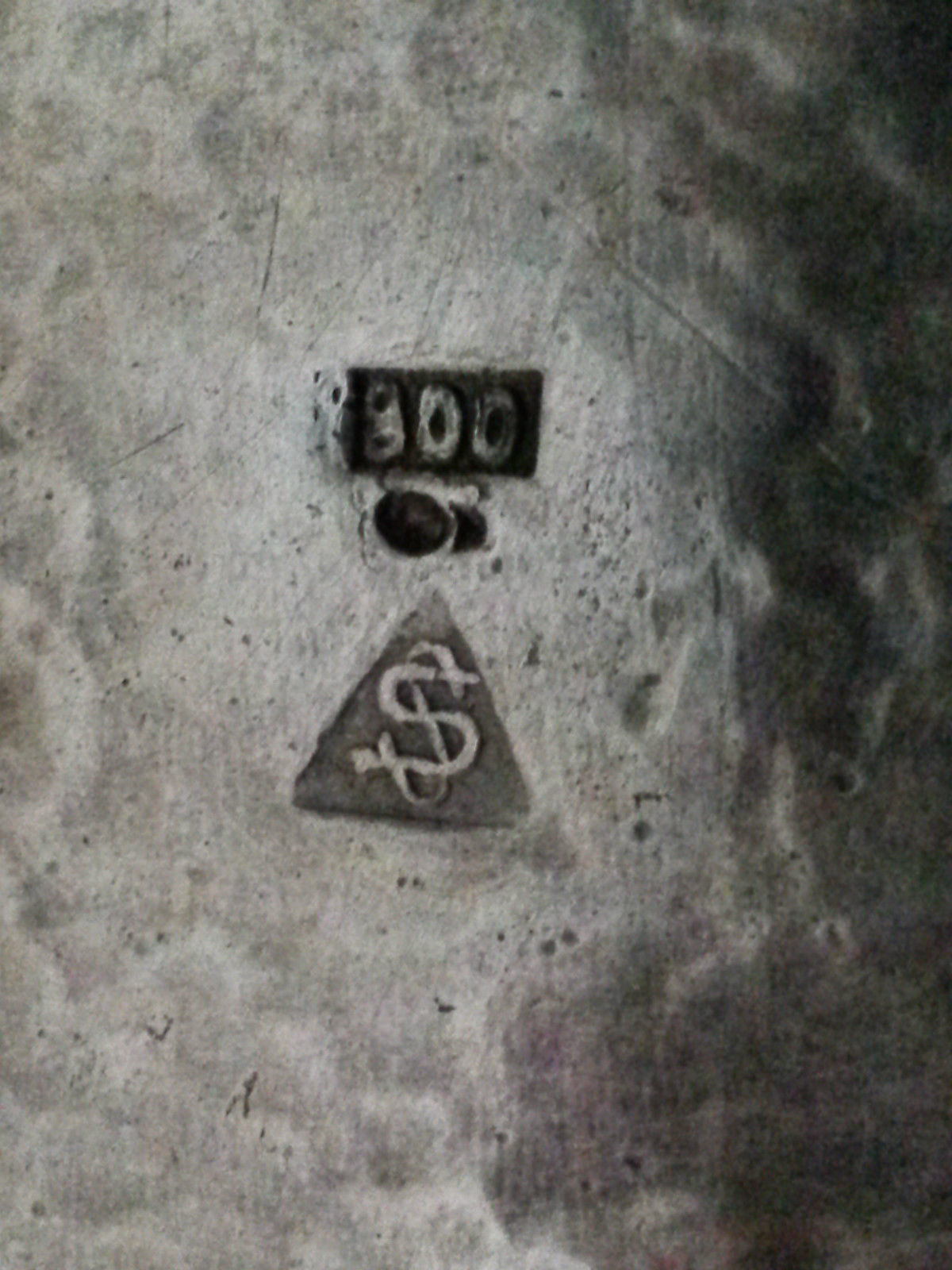 Flat money massive punches stranger