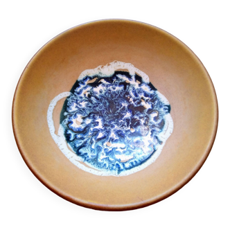 Decorative vintage plate, fat lava effect stoneware