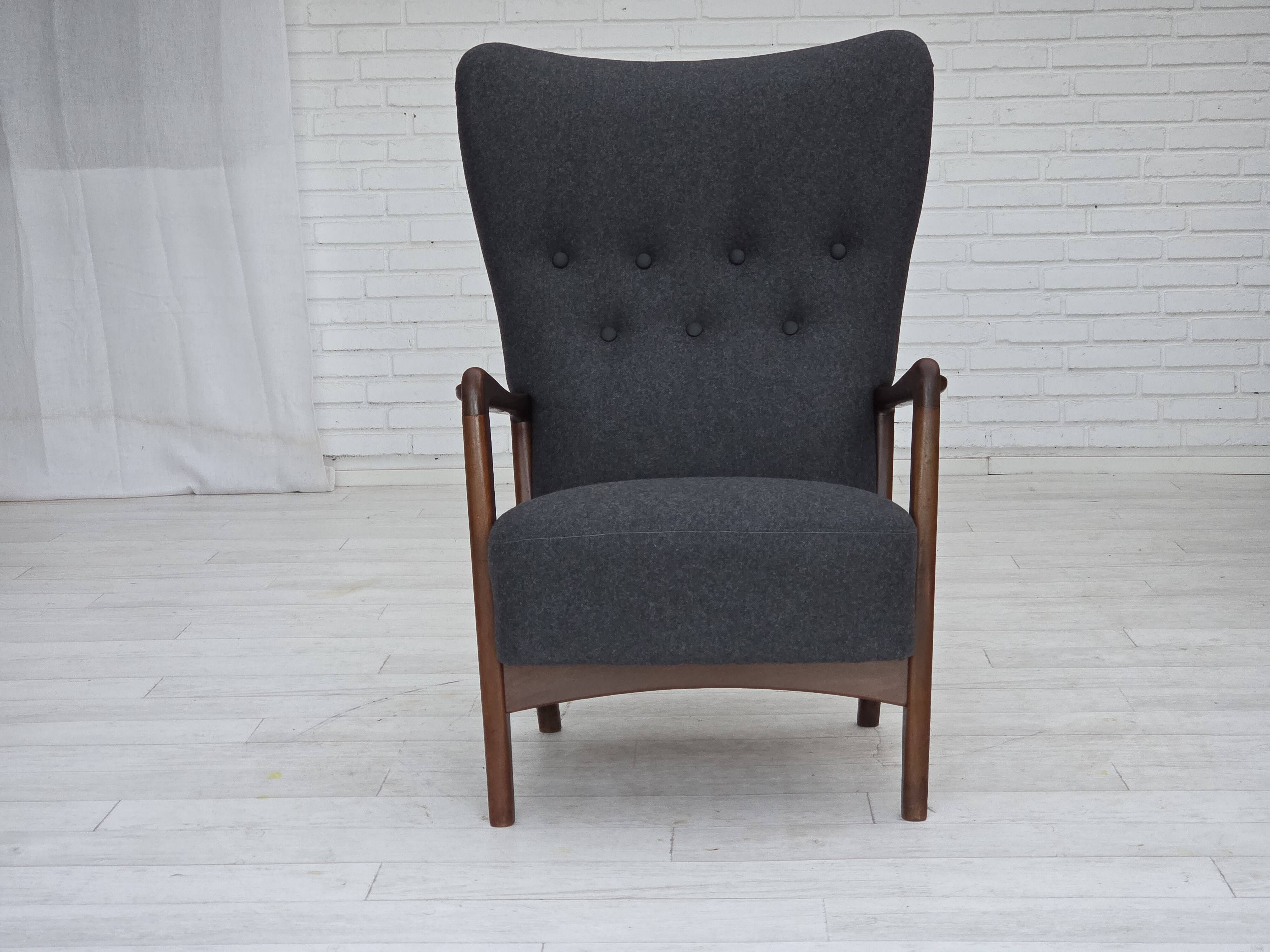 1960s, Danish armchair by Fritz Hansen model 8000/8020, furniture wool.
