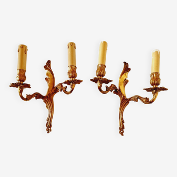 2 french bronze sconces from the beginning of the 20th century in louis xv rocaille style, electrical system