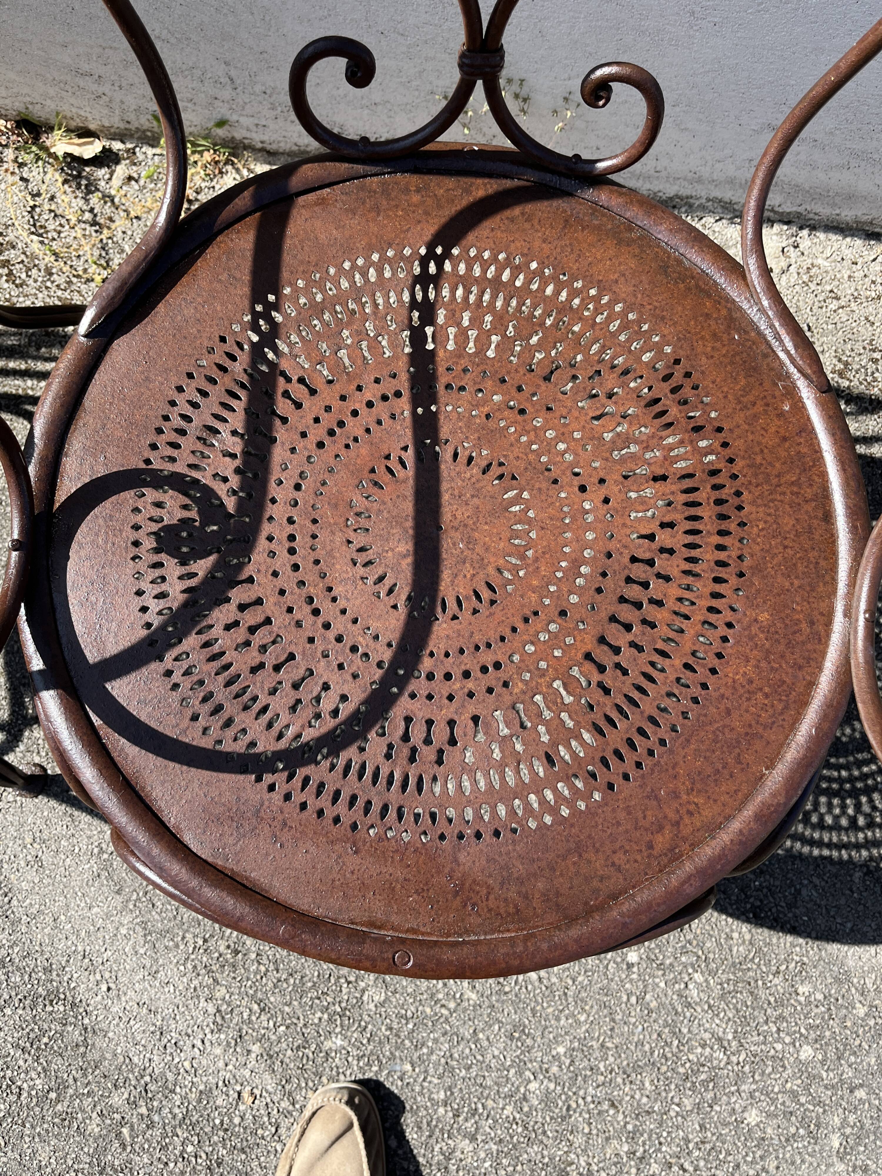 série de 4 fauteuils de jardin fer forgé