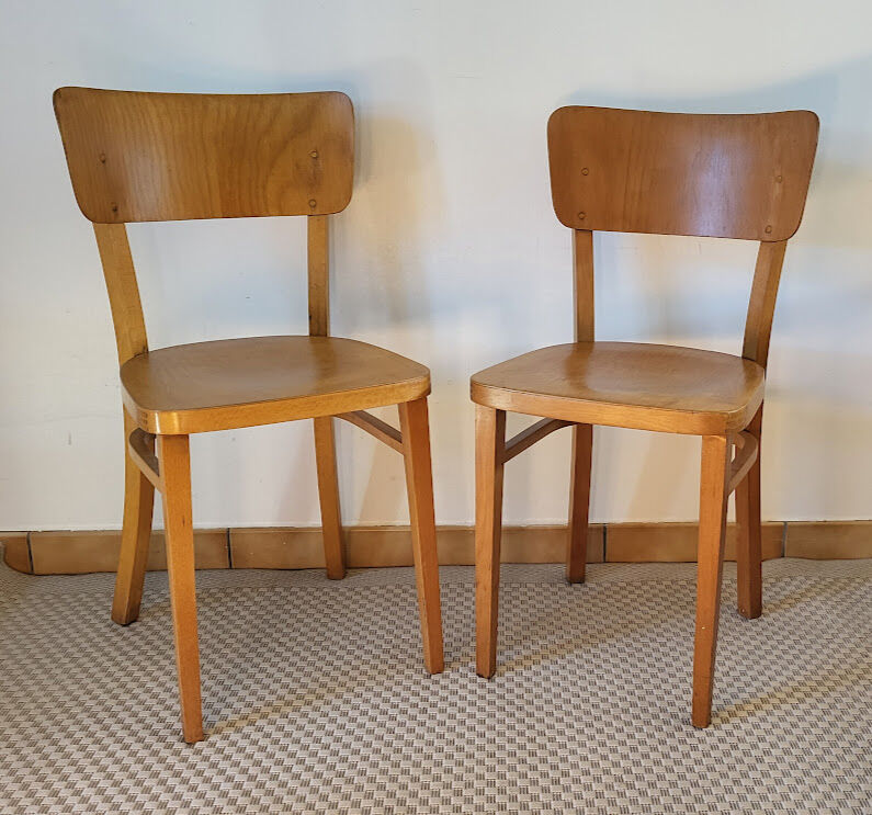 Lot of Thonet chairs
