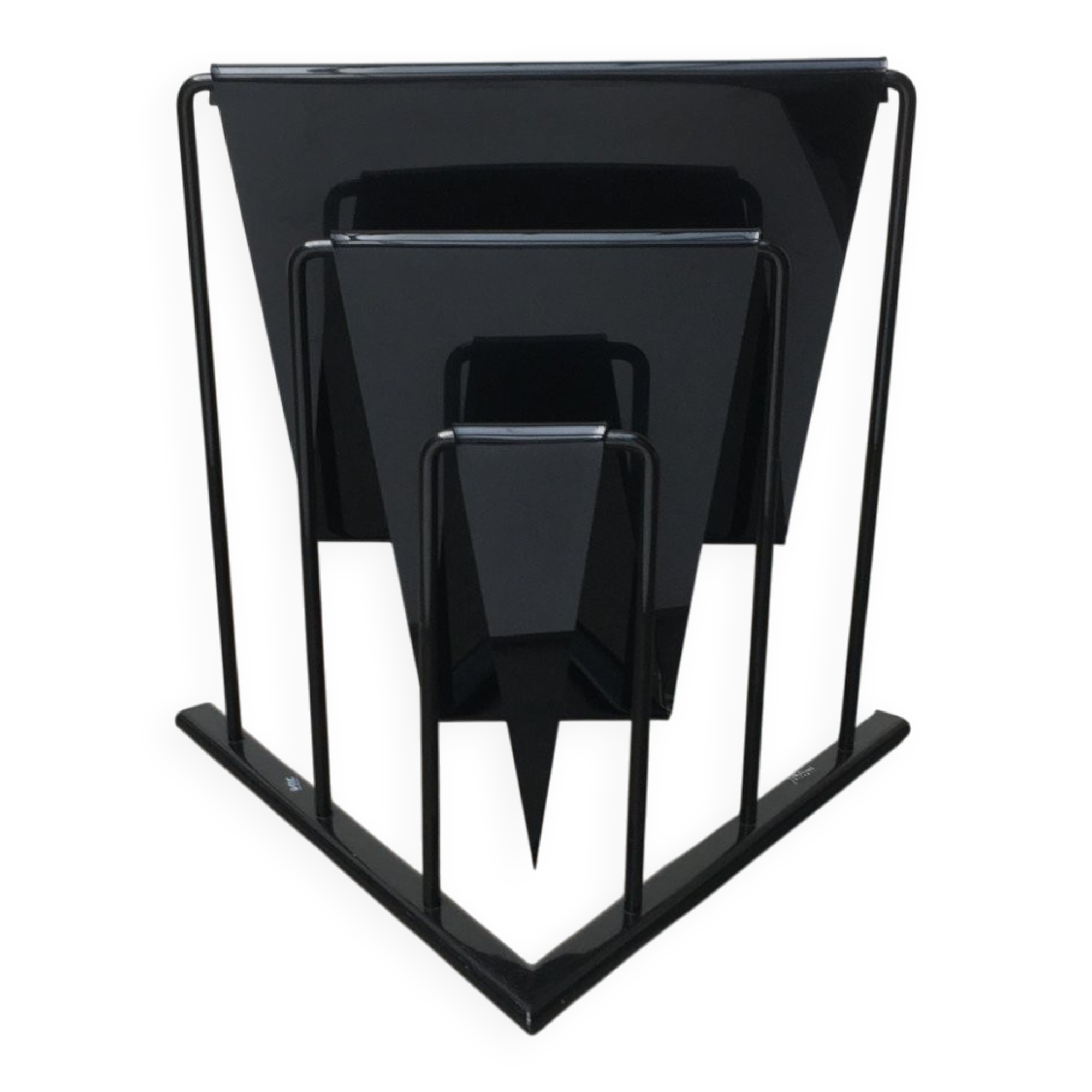 Postmodern vintage magazine rack by Markus Börgens for D-Tec, 1980s.