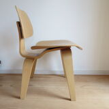 Single Dcw Dining Chair By Charles Eames For Vitra 1990s Ash A