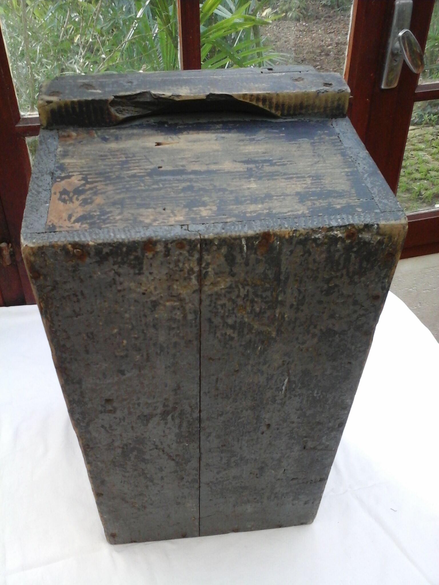 Workshop in wood box