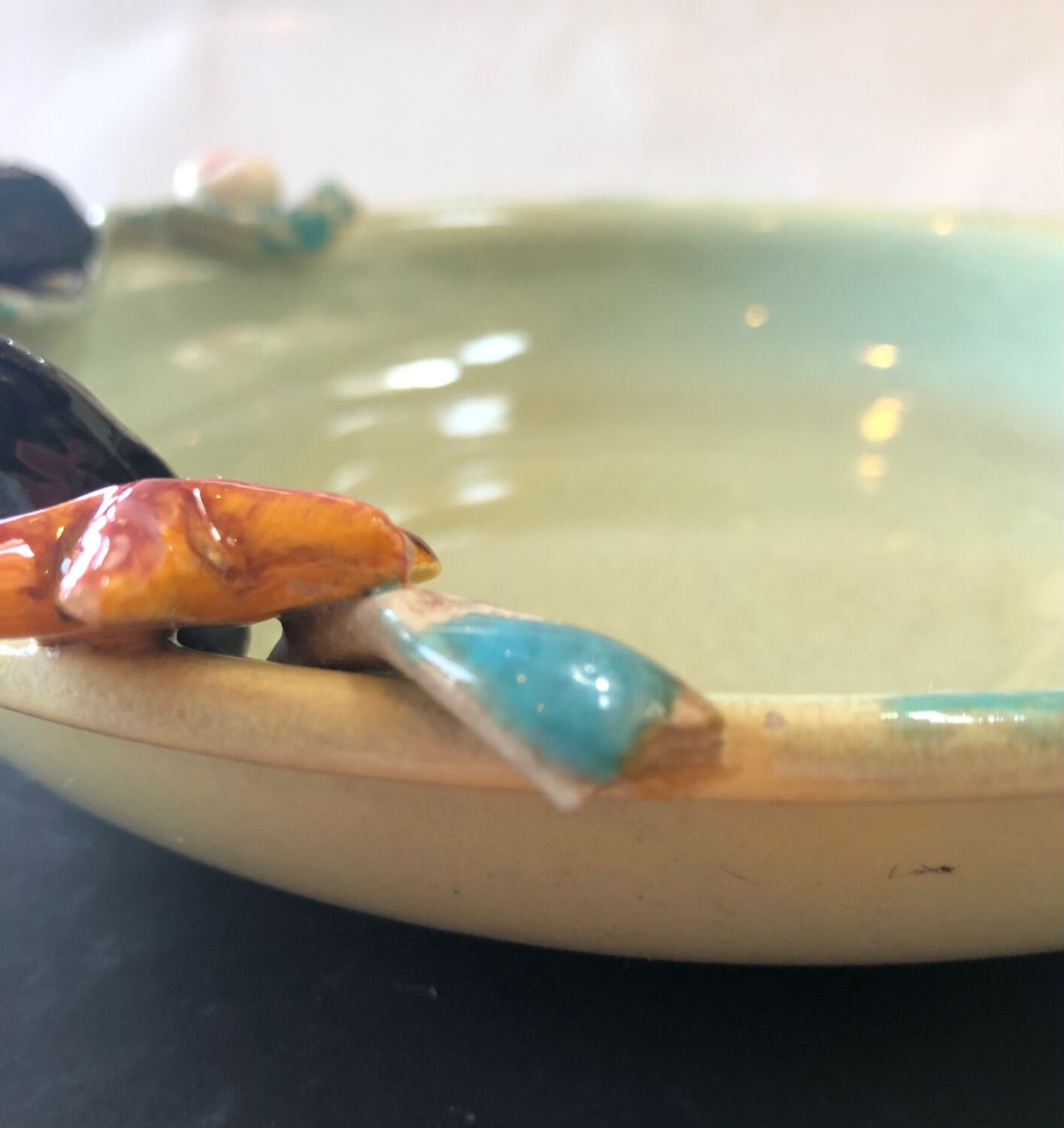 Paris ceramic dish with slip decoration, by Suzy Coste