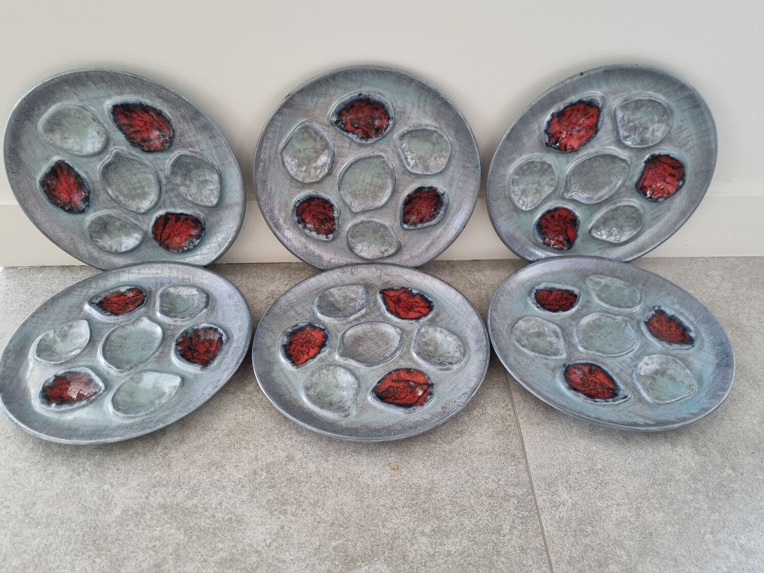 6 stoneware oil plates