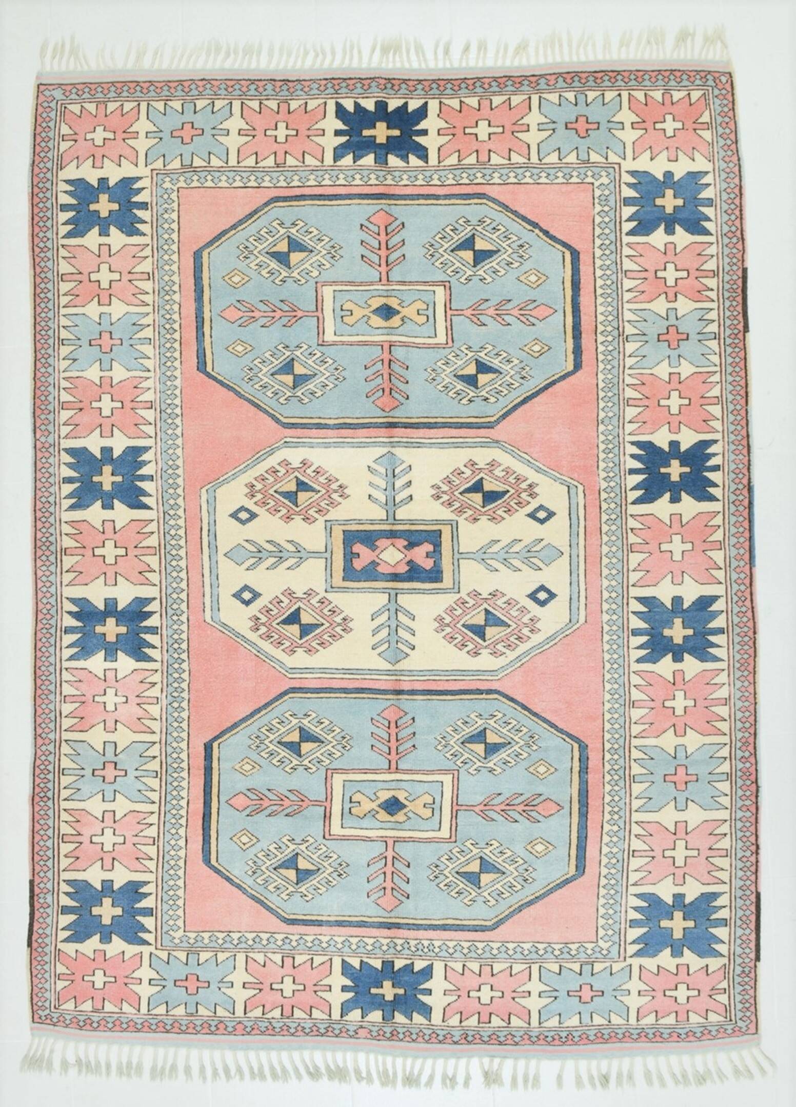 Grand tapis kilim 286x208, tons rose et bleu, motifs tribaux vintage