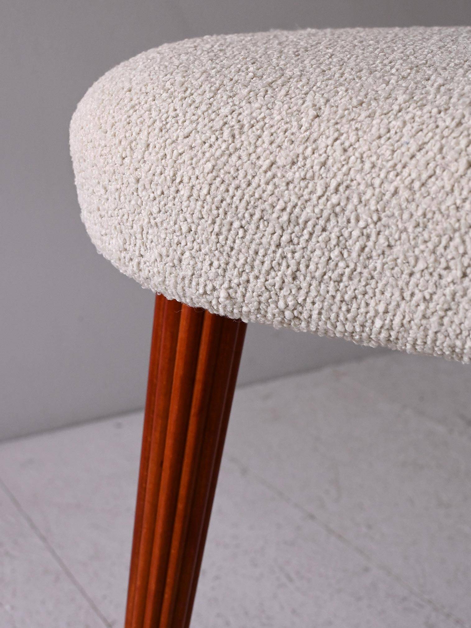 Tabouret suédois des années 1940 avec pieds en acajou