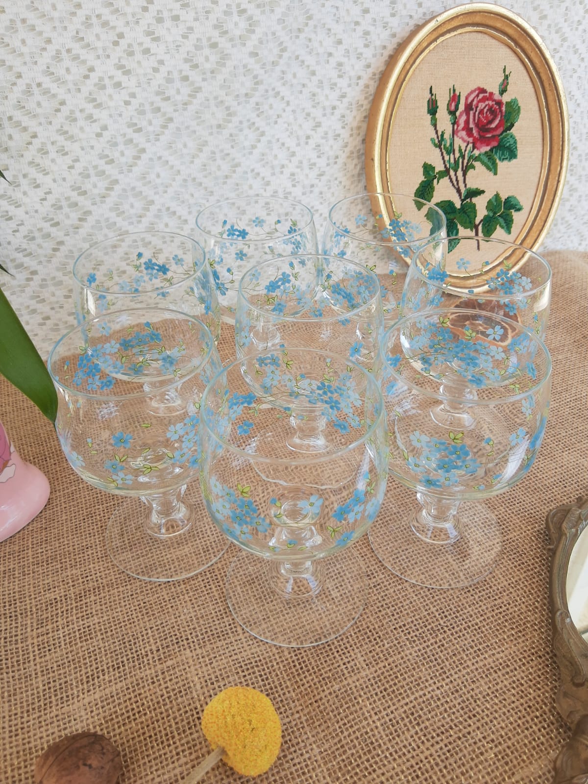 Ensemble de 8 verres à vin ballon Myosotis Veronica vintage