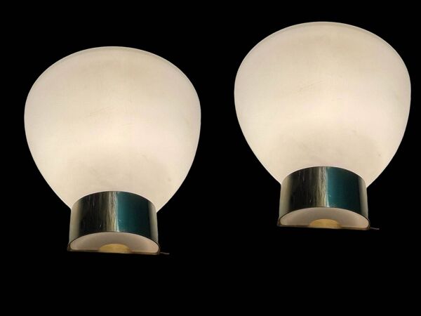 Appliques en laiton et verre opalin lot de 2