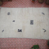 Beni Ouarin carpet 307 x 191 cm