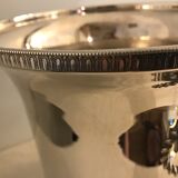 Ancient champagne bucket in silver metal with lion heads